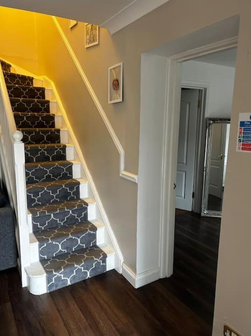 15 Min Drive To Airport 20 Min To Loch Lomond And City Center Old Kilpatrick 외부 사진
