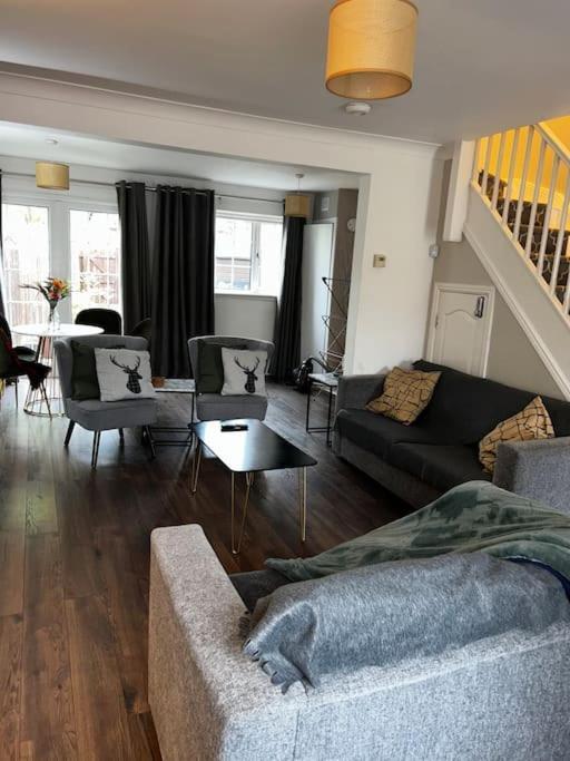15 Min Drive To Airport 20 Min To Loch Lomond And City Center Old Kilpatrick 외부 사진