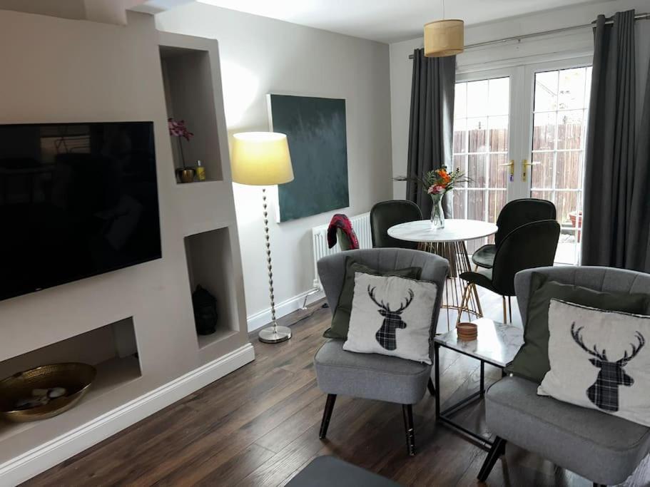 15 Min Drive To Airport 20 Min To Loch Lomond And City Center Old Kilpatrick 외부 사진