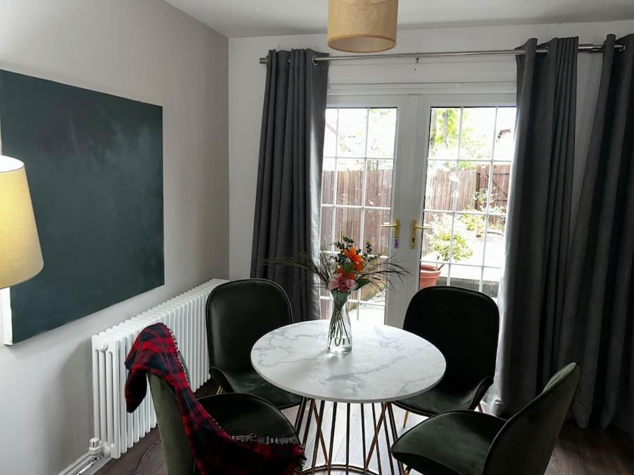 15 Min Drive To Airport 20 Min To Loch Lomond And City Center Old Kilpatrick 외부 사진