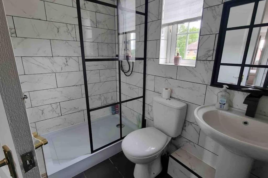 15 Min Drive To Airport 20 Min To Loch Lomond And City Center Old Kilpatrick 외부 사진
